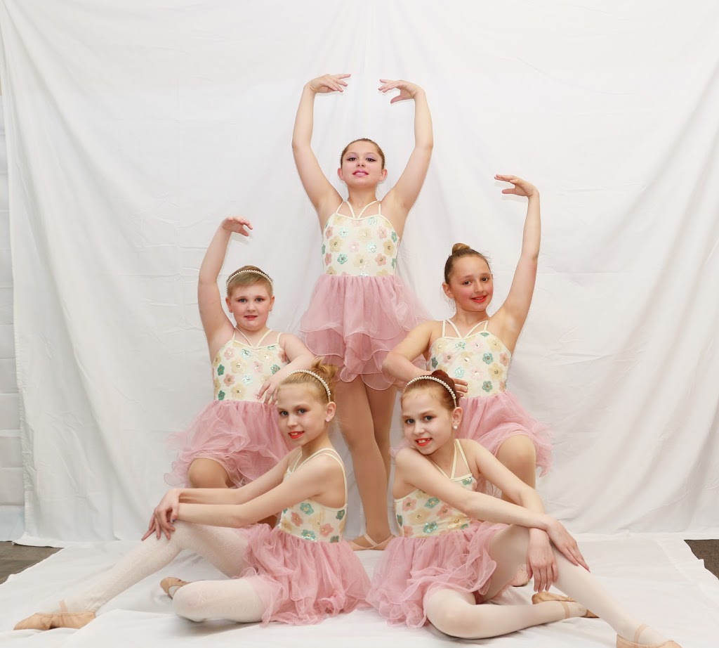 Liberté Light Dance, School of Dance Inc. | 235 3 Ave NE, Moose Jaw, SK S6J 1C9, Canada | Phone: (306) 990-0067