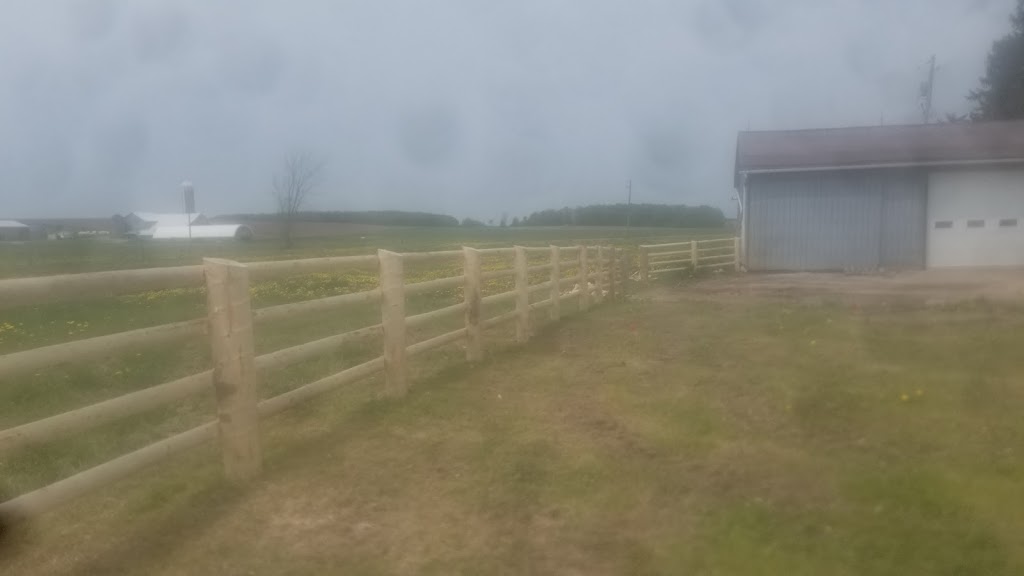 Cedar Hill Farm Fence | 521068 concession 12NDR, Elmwood, ON N0G 1S0, Canada | Phone: (519) 949-9023