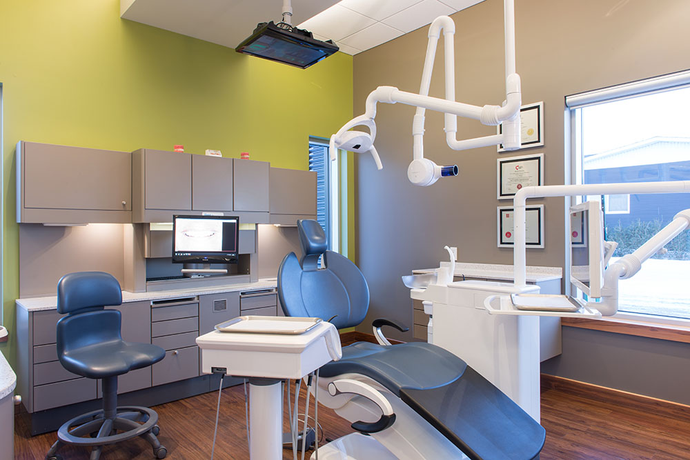 Éric Breton Dentiste | 1242 Avenue Champlain, Disraeli, QC G0N 1E0, Canada | Phone: (418) 449-1800