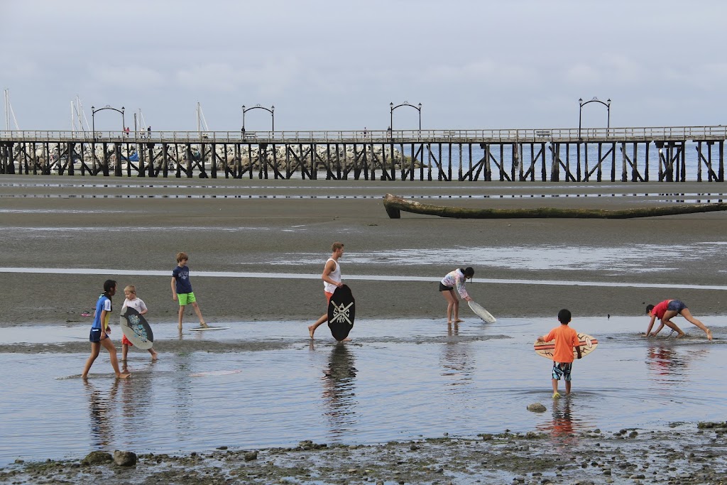 White Rock Skimboarding | 15782 Marine Dr, White Rock, BC V4B 1E6, Canada | Phone: (778) 990-5137