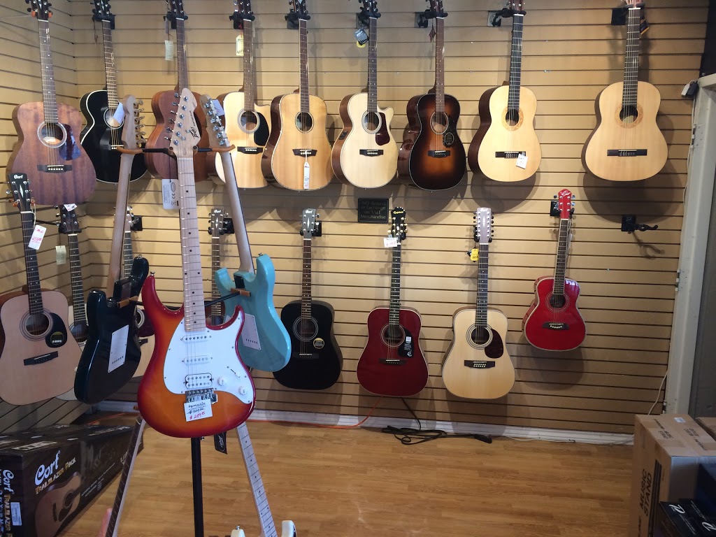 B.g. Music Academy and Guitar Shop | 612 The Queensway, Etobicoke, ON M8Y 1K1, Canada | Phone: (416) 840-0723