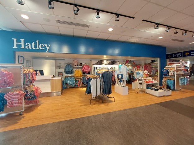 Hatley Boutique Airport Domestique | Jetée Domestique, local# AG-CK, 975 Romeo Vachon Blvd N #12, Dorval, QC H4Y 1H1, Canada | Phone: (514) 633-2689