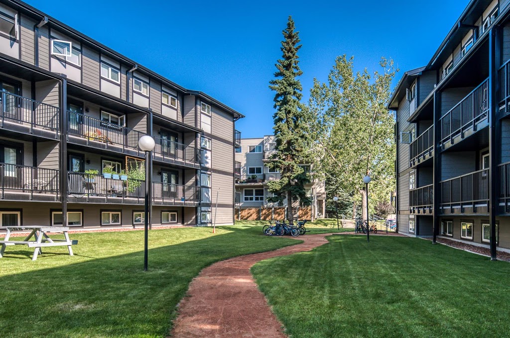 Varsity Place Apartments | 3607A 49 St NW #101, Calgary, AB T3A 2H3, Canada | Phone: (403) 531-9343