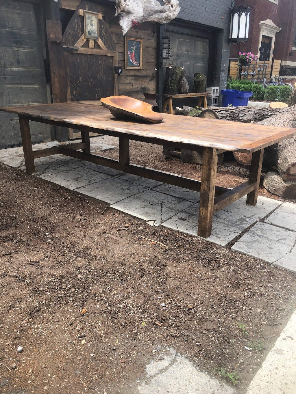 Wood bench | 888 Danforth Ave, Toronto, ON M4J 1L7, Canada | Phone: (416) 994-8803