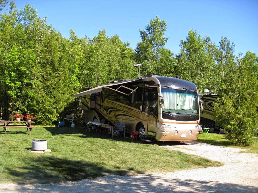 Batmans Cottages and Campground | 11408 ON-6, Sheguiandah, ON P0P 1W0, Canada | Phone: (877) 368-2180