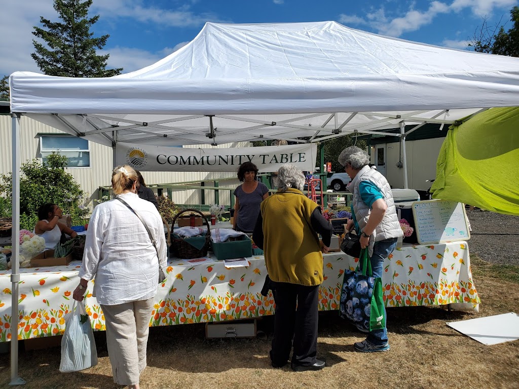 The North Saanich Farm Market | 10990 W Saanich Rd, North Saanich, BC V8L 5P6, Canada | Phone: (250) 655-3043