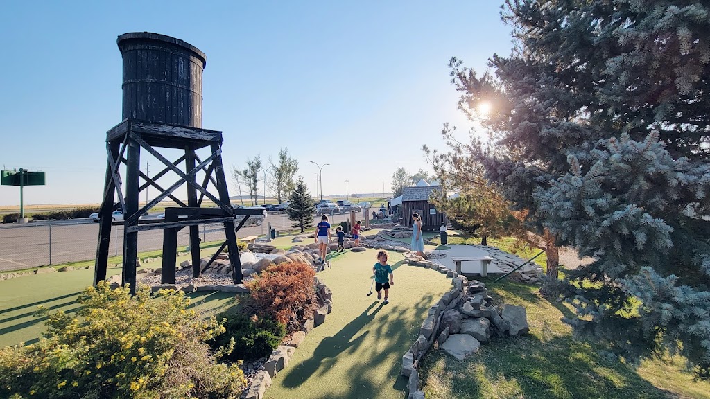 Evergreen Golf Centre | 5225 24 Ave S, Lethbridge, AB T1K 7C2, Canada | Phone: (403) 329-4500