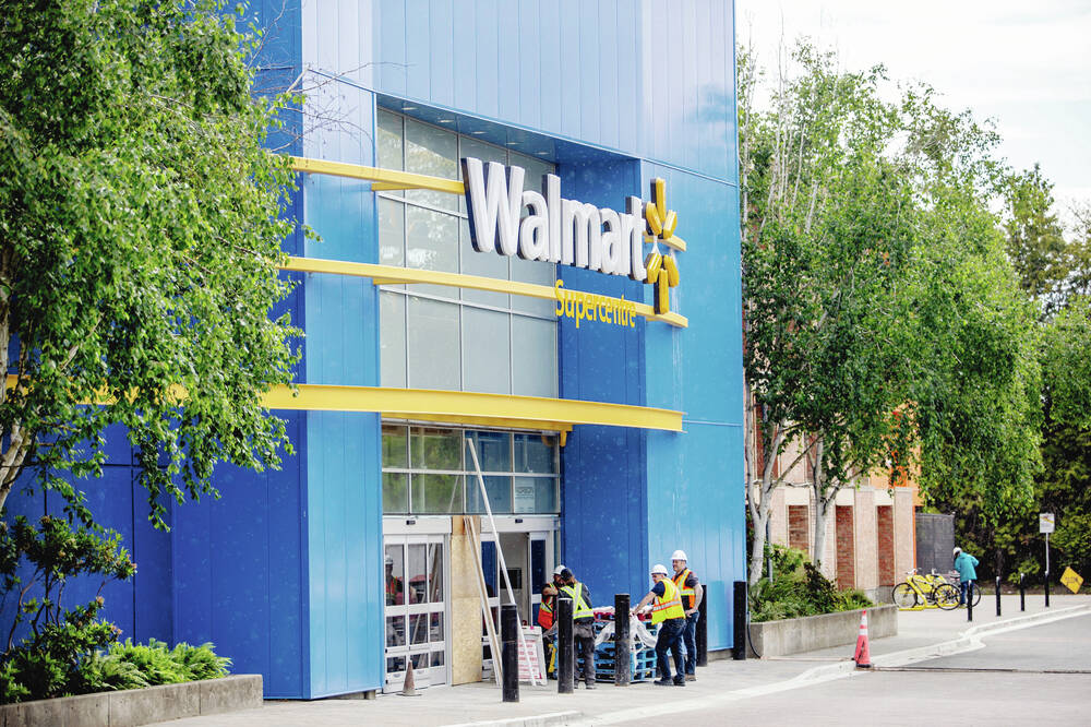 Walmart Supercentre | 1644 Hillside Ave, Victoria, BC V8T 2C5, Canada | Phone: (250) 220-8318
