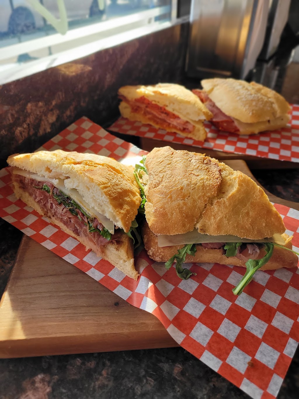 Puccinis Deli | 2027 Lonsdale Ave, North Vancouver, BC V7M 2K4, Canada | Phone: (604) 985-6328