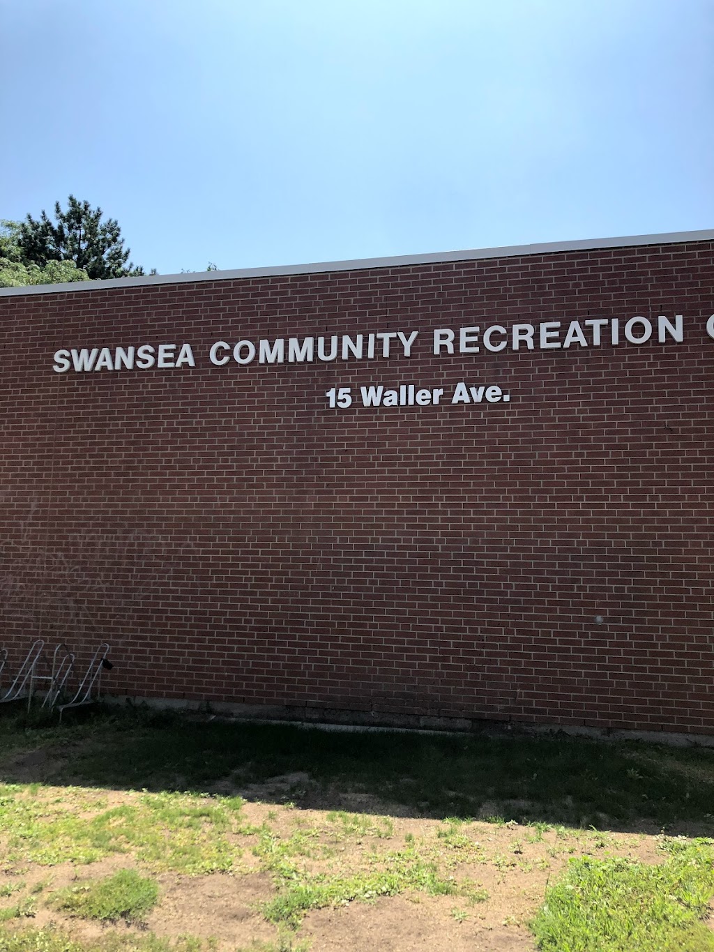 Swansea Community Recreation Centre | 15 Waller Ave, Toronto, ON M6S 4Z9, Canada | Phone: (416) 392-6796