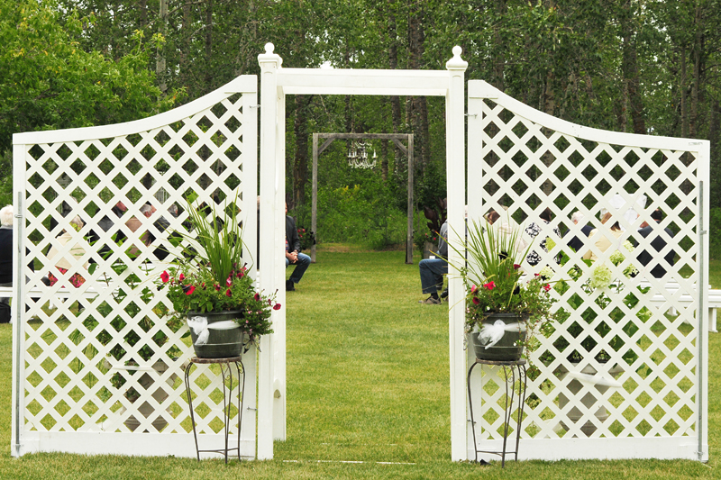 Country Lane Weddings | 51113 Range Rd 270 #24, Spruce Grove, AB T7Y 1G2, Canada | Phone: (587) 990-4922