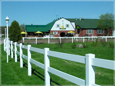 Hunterlane Stables | 2137 Shantz Station Rd, Breslau, ON N0B 1M0, Canada | Phone: (519) 635-9554