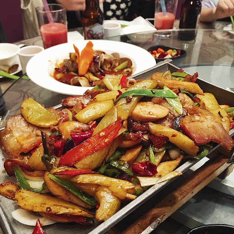 W.B Chinese Cooking | 1883 McNicoll Ave, Scarborough, ON M1V 5M3, Canada | Phone: (416) 609-8881