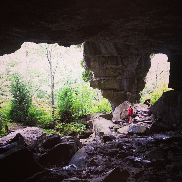 Greig`s Caves | 407 Scenic Caves Rd, Lions Head, ON N0H 1W0, Canada | Phone: (519) 377-8762