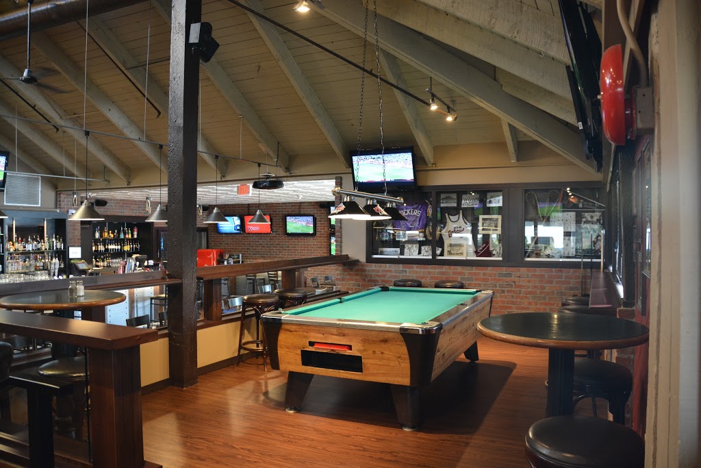 Legends Pub & Restaurant | 9031 Blundell Rd, Richmond, BC V6Y 1K4, Canada | Phone: (604) 276-2343