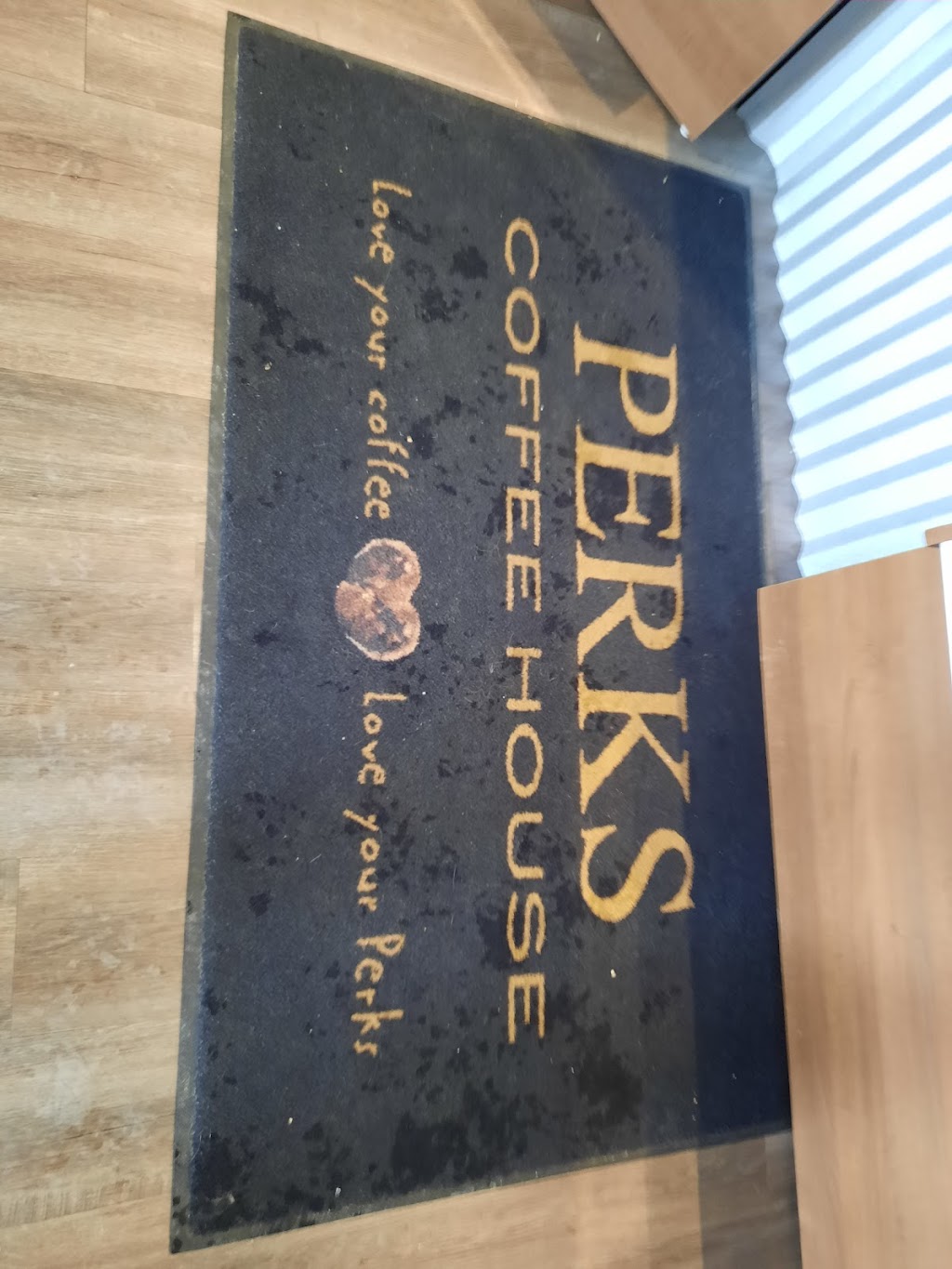 Perks Coffee House Drive Thru | 4200 Veterans Blvd #118, Stony Plain, AB T7Z 0N1, Canada | Phone: (587) 461-7968