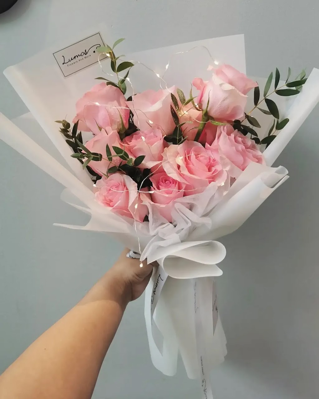 Lumos Flower Delivery | 72 Esther Shiner Blvd, North York, ON M2K 0C4, Canada | Phone: (204) 296-0065