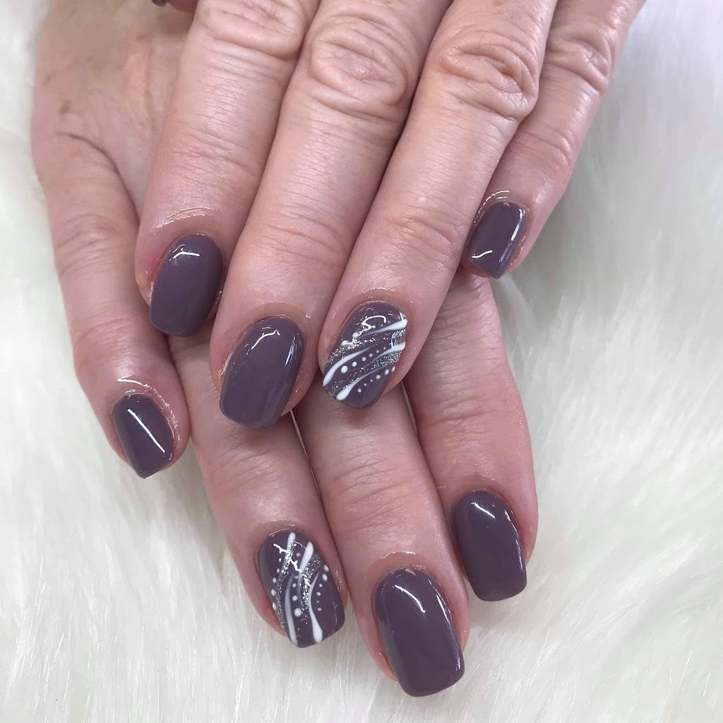 Majestic Nails | 6689 Lundys Ln, Niagara Falls, ON L2G 1V4, Canada | Phone: (905) 353-1864