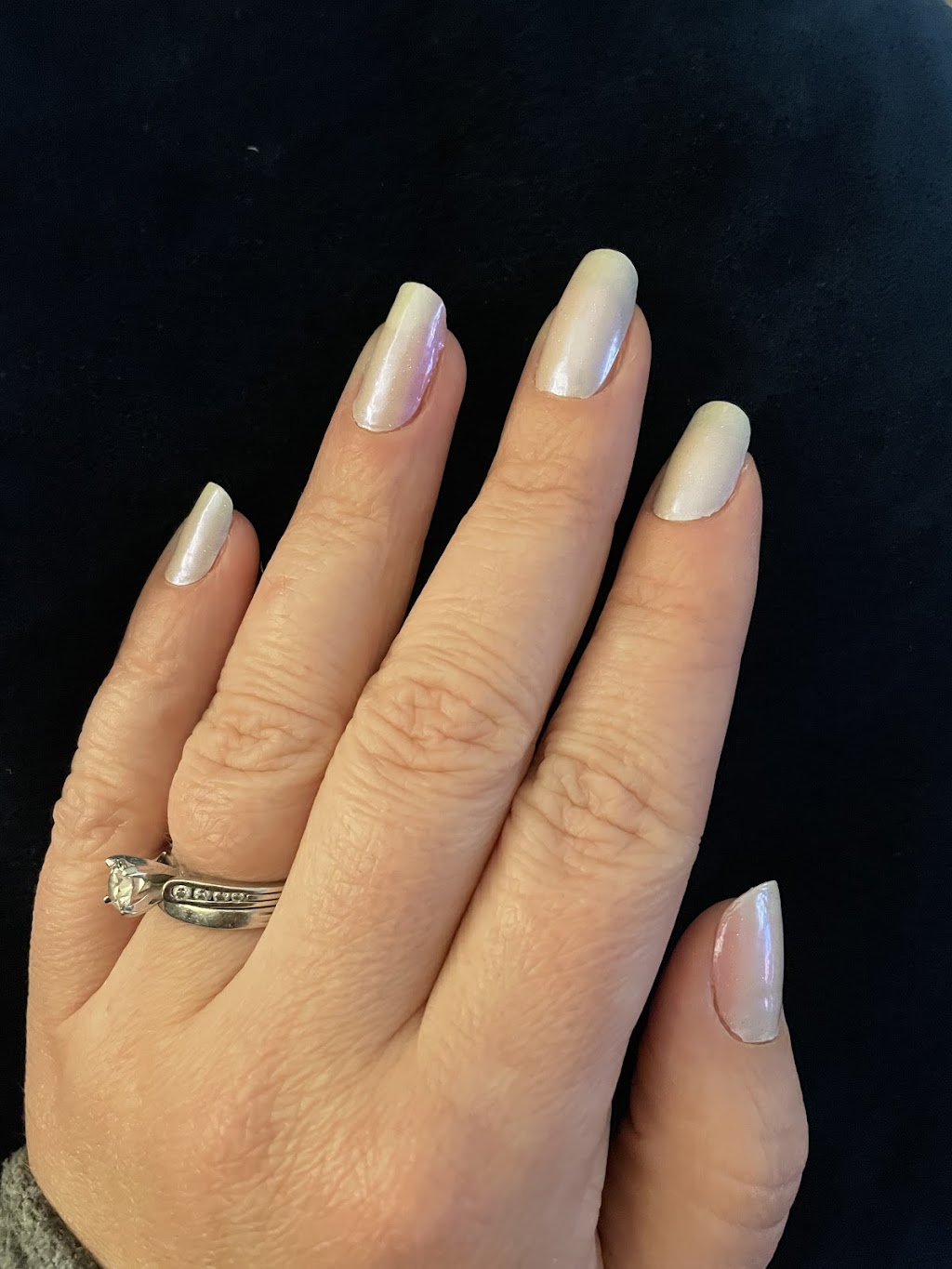 Nails & Jules | 1235 Fawndale Rd, Pickering, ON L1V 4N1, Canada | Phone: (905) 818-8290