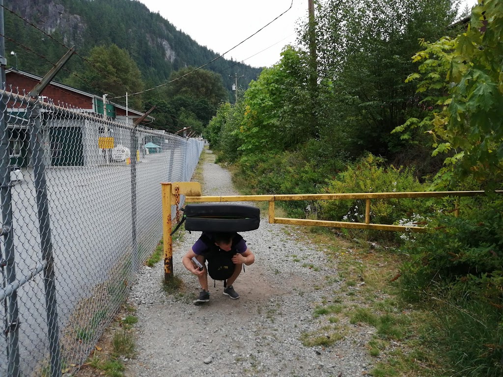 Tenderfoot Creek Hatchery | 1000 Midnight Way, Brackendale, BC V0N 1H0, Canada | Phone: (604) 898-3657