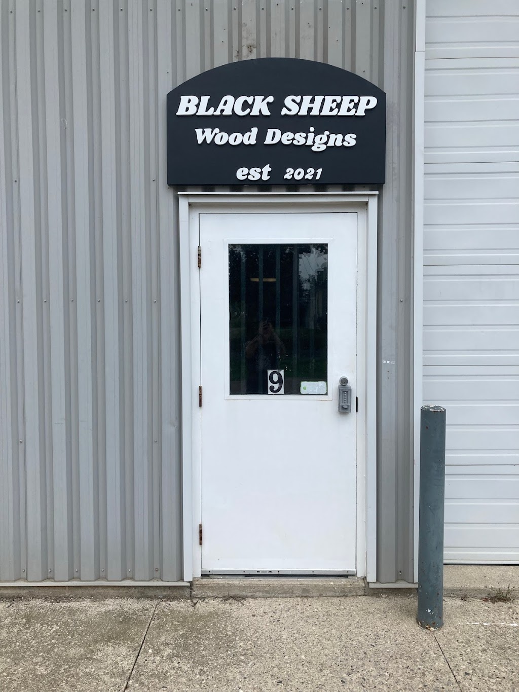 Black Sheep Wood Designs | 128 Regent St, Stratford, ON N5A 3W1, Canada | Phone: (519) 301-2131