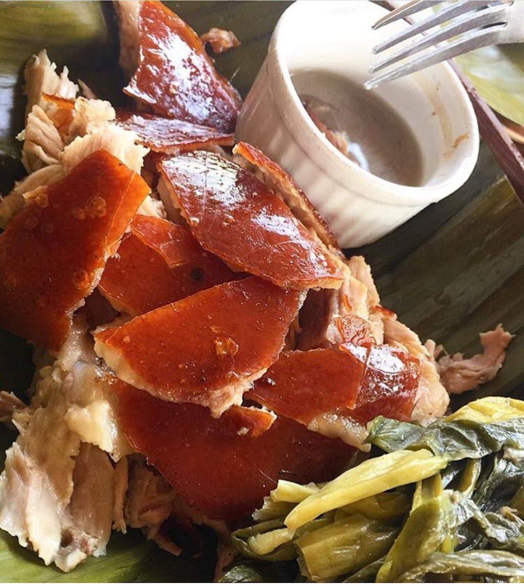 Wilsons Haus of Lechon | 365 Wilson Ave, North York, ON M3H 1T3, Canada | Phone: (416) 792-7548