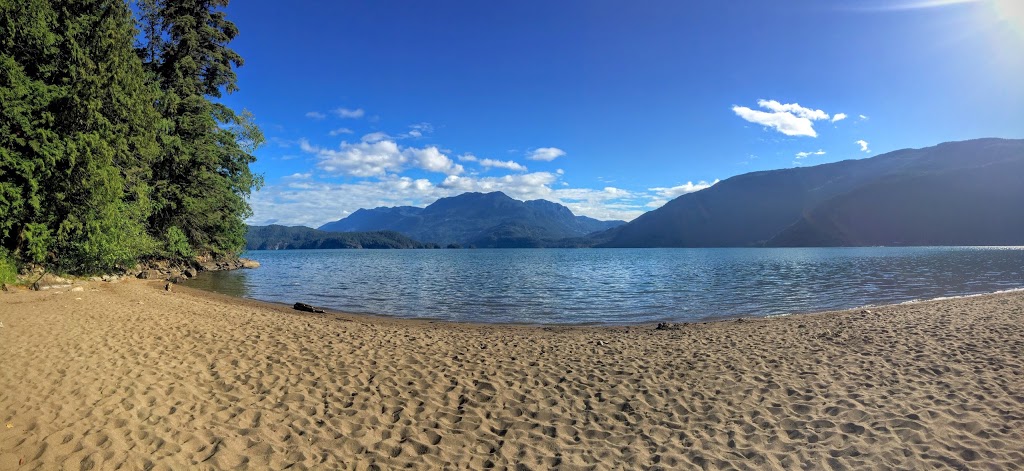 Sandy Cove Beach | Harrison Hot Springs, BC V0M 1A3, Canada