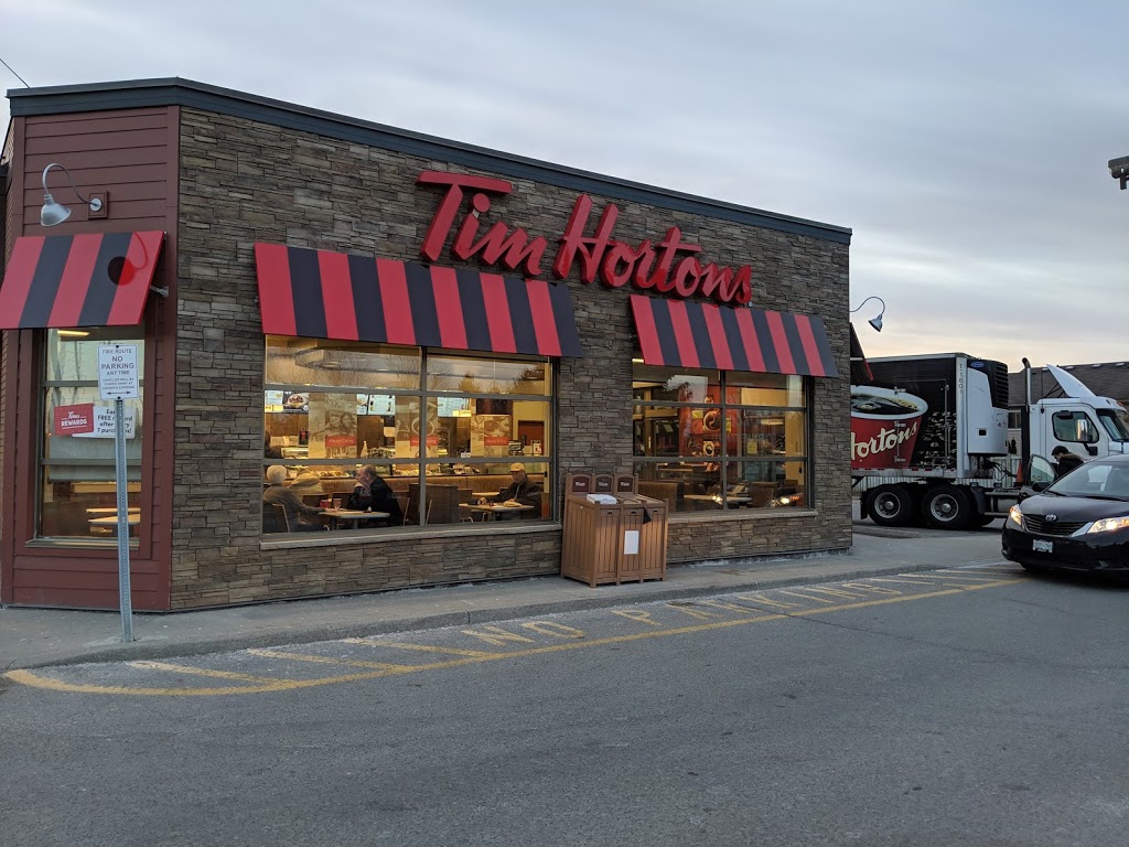 Tim Hortons | 16545 Yonge St, Newmarket, ON L3X 1V6, Canada | Phone: (905) 898-7361