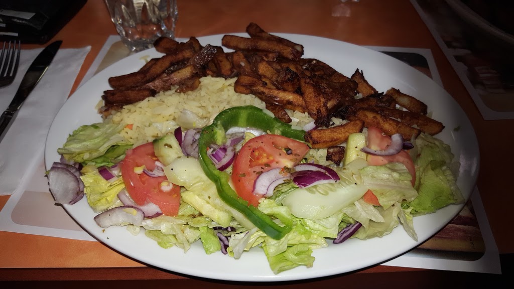 Restaurant Nouveau Dagenais | 4770 Boulevard Dagenais O, Laval, QC H7R 4G5, Canada | Phone: (450) 627-3333