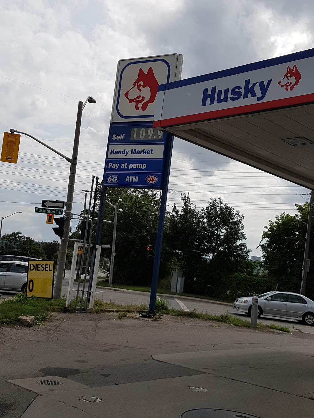 HUSKY | 963 Burlington St E, Hamilton, ON L8L 4K6, Canada | Phone: (905) 549-1610