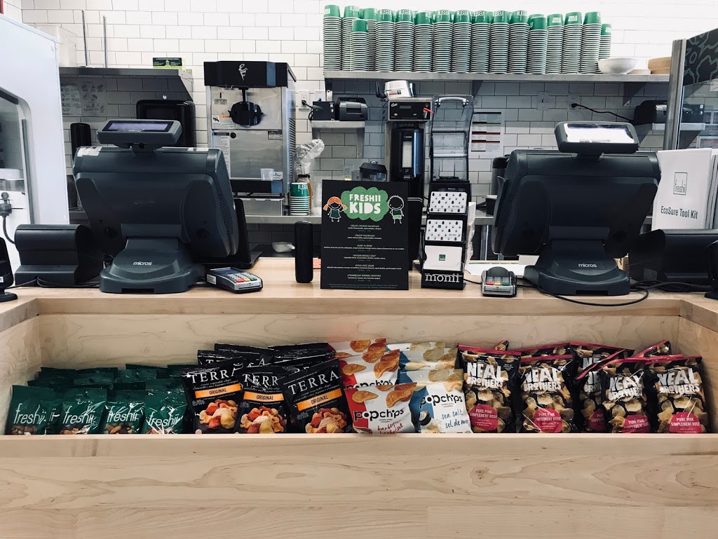 Freshii | 2501 Third Line, Oakville, ON L6M 5A9, Canada | Phone: (289) 243-8817