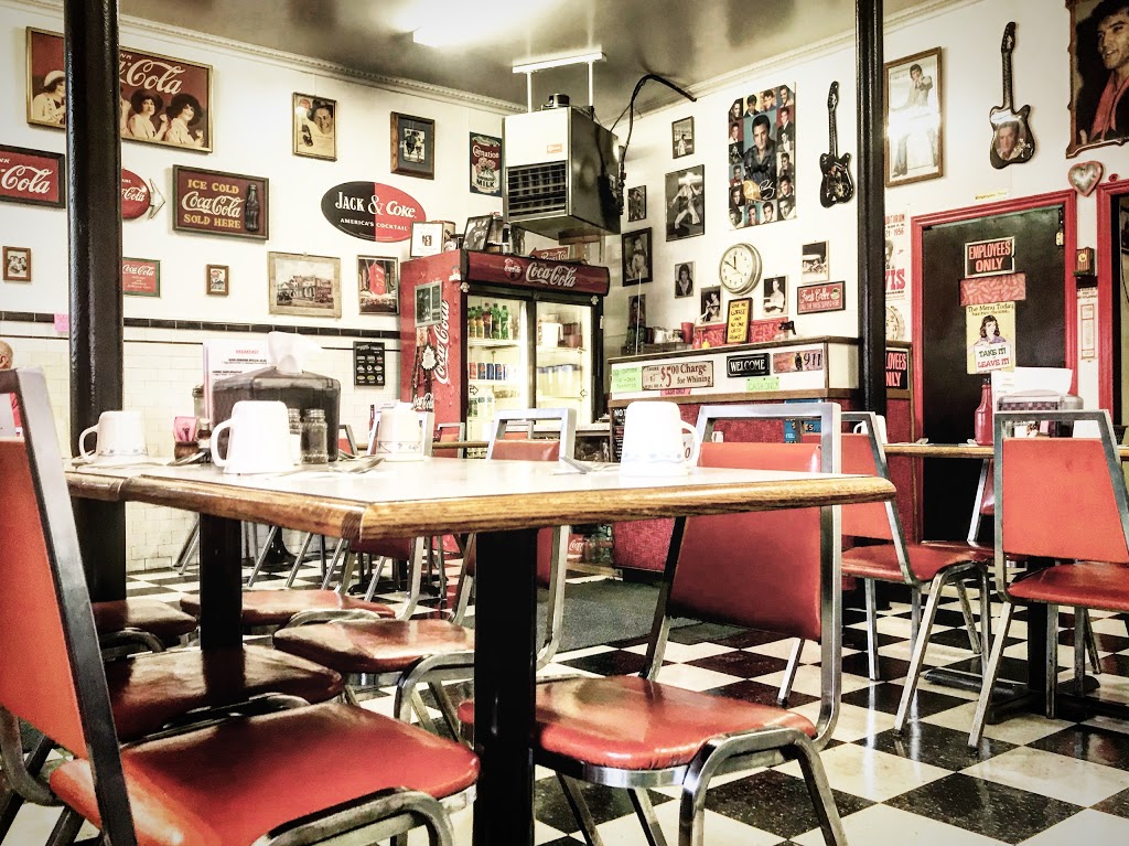 Bubs Diner | 14 Queen St, Harrow, ON N0R 1G0, Canada | Phone: (519) 738-4148
