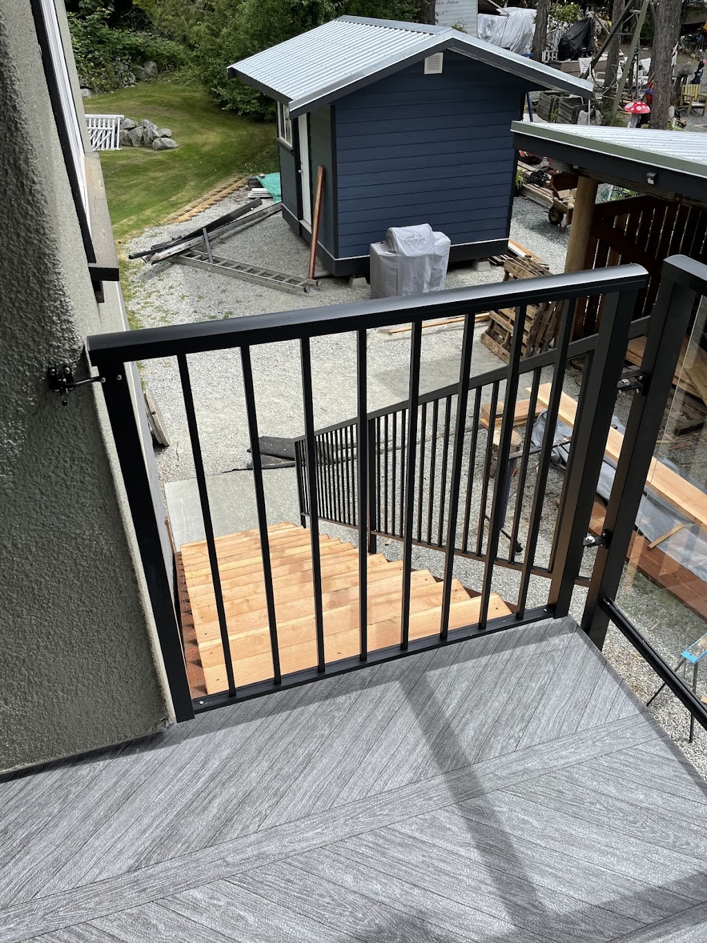 Castle Decks & Aluminum Products | 6573 Walker Rd, Port Alberni, BC V9Y 8W7, Canada | Phone: (250) 720-5174