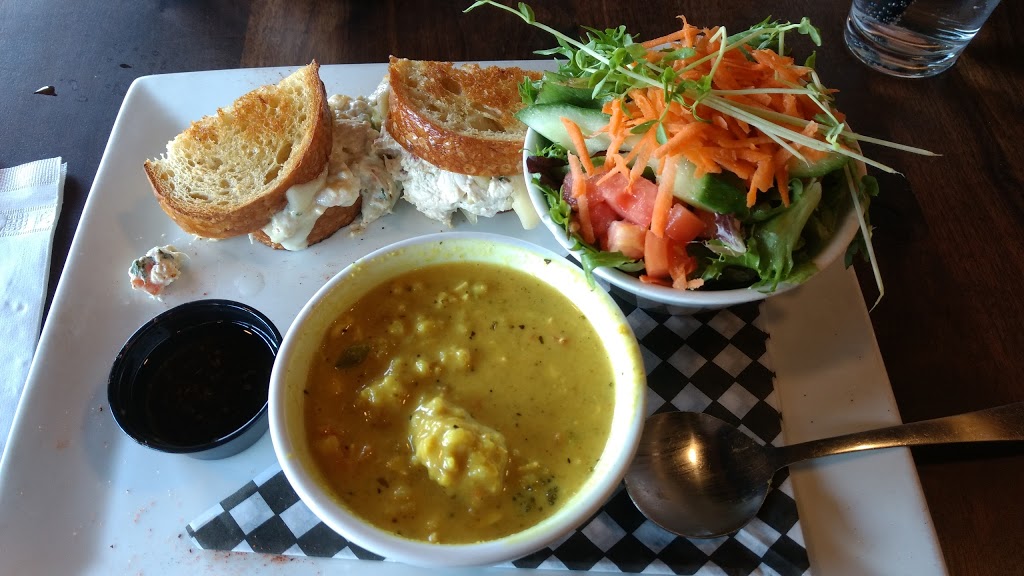 Cow Cafe | 1681 Cowichan Bay Rd, Cowichan Bay, BC V0R 1N1, Canada | Phone: (250) 597-4353