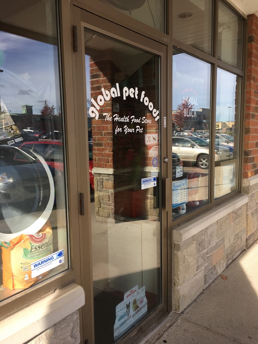 Global Pet Foods | 5 Clair Rd W, Guelph, ON N1L 0A6, Canada | Phone: (519) 823-3004