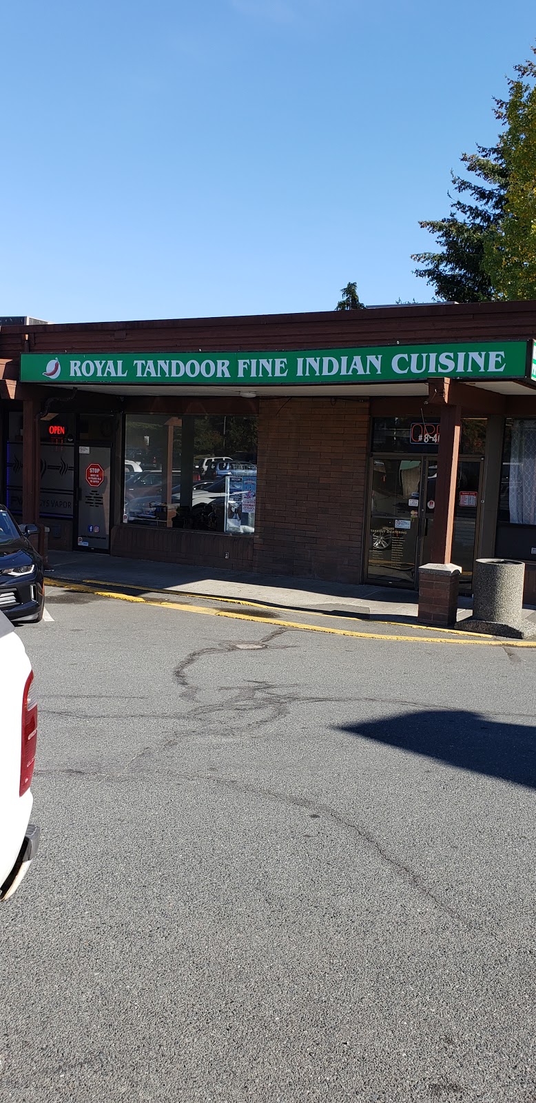 Gobind Food Market | 4011 Quadra St, Victoria, BC V8X 4C7, Canada | Phone: (250) 479-8884