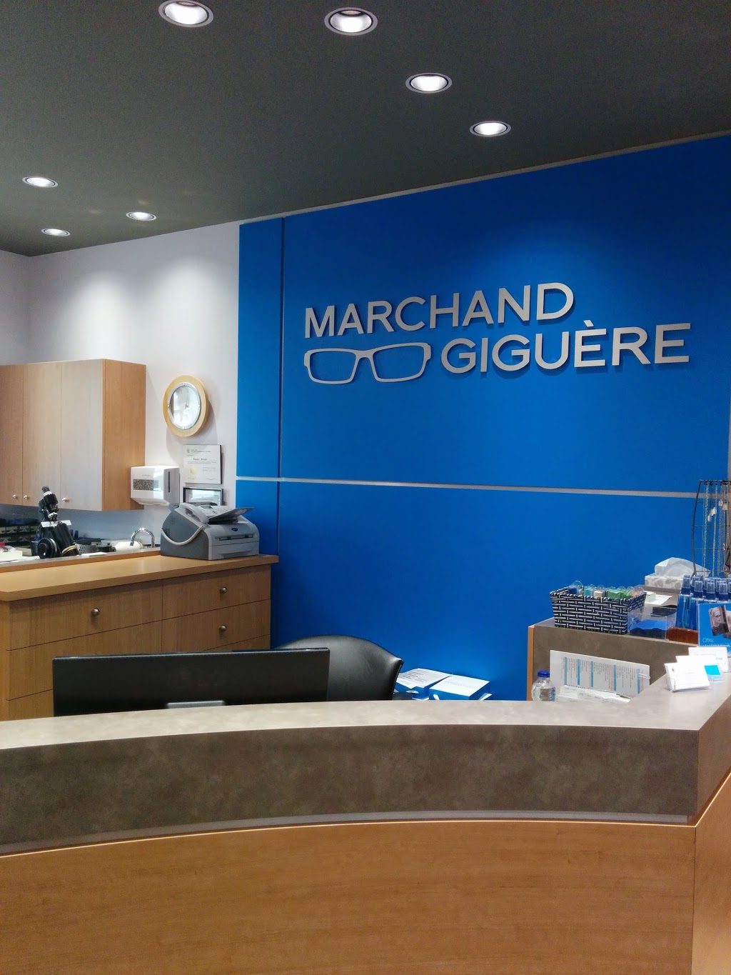 Visique | 2485 Boulevard Sainte-Anne, Québec, QC G1J 2G4, Canada | Phone: (418) 667-2911