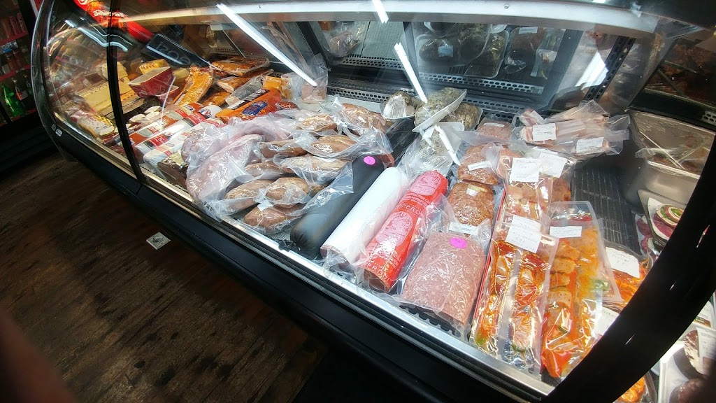 Epicerie Charbonneau (O m n i) | 112 Rue Principale, Notre-Dame-du-Laus, QC J0X 2M0, Canada | Phone: (819) 767-2243