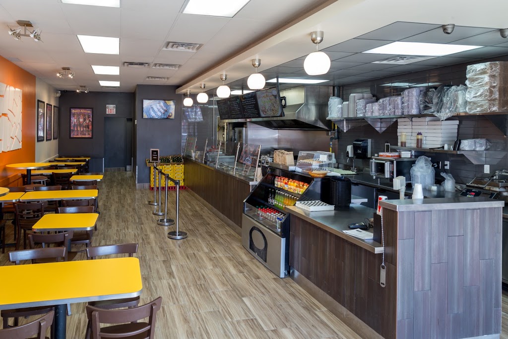 Burrito gringo Merivale | 1715 Merivale Rd, Nepean, ON K2G 3K2, Canada | Phone: (613) 723-9699