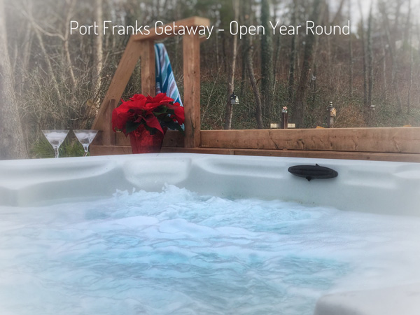 Port Franks Getaway - Golden Spa Suite | 7706 Clayton St #7702, Port Franks, ON N0M 2L0, Canada | Phone: (519) 312-8905