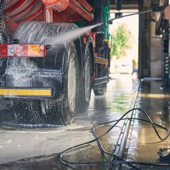 Northern Touch Truck Wash | 820 Tollgate Rd E, Cornwall, ON K6H 0C2, Canada | Phone: (613) 938-3868