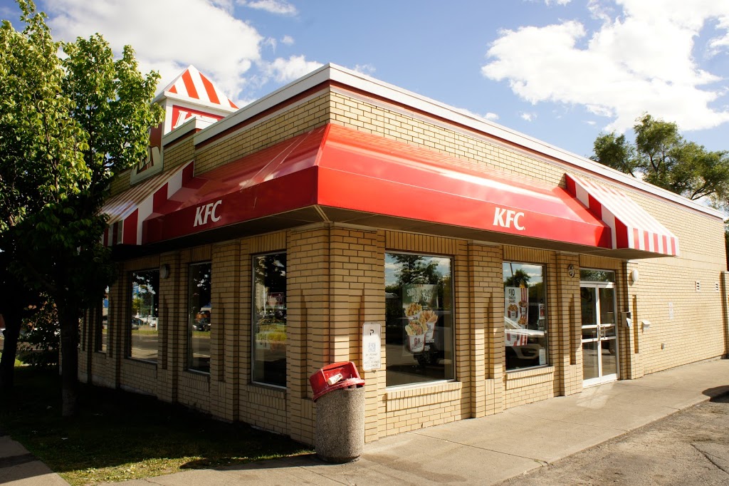 KFC | 932 St Laurent Blvd, Ottawa, ON K1K 3B3, Canada | Phone: (613) 745-4466