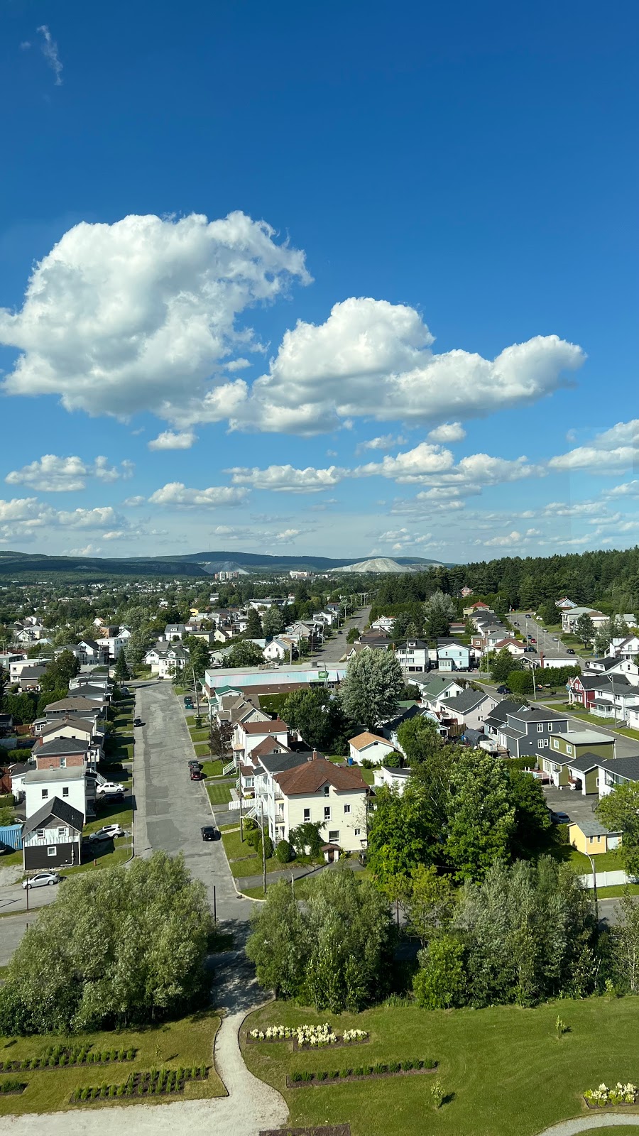 Historic Center of the king mine KB3 | 240 Rue Bennett O, Thetford Mines, QC G6G 2R4, Canada | Phone: (418) 335-2123