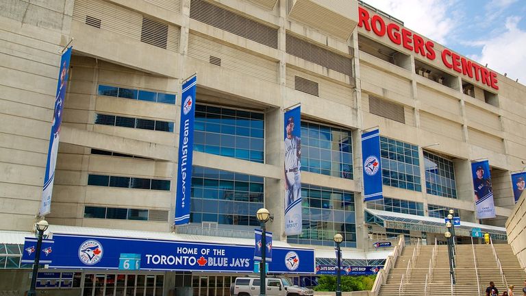 Rogers Centre Parking | 305 Bremner Blvd, Toronto, ON M5V 2T6, Canada | Phone: (416) 341-3057