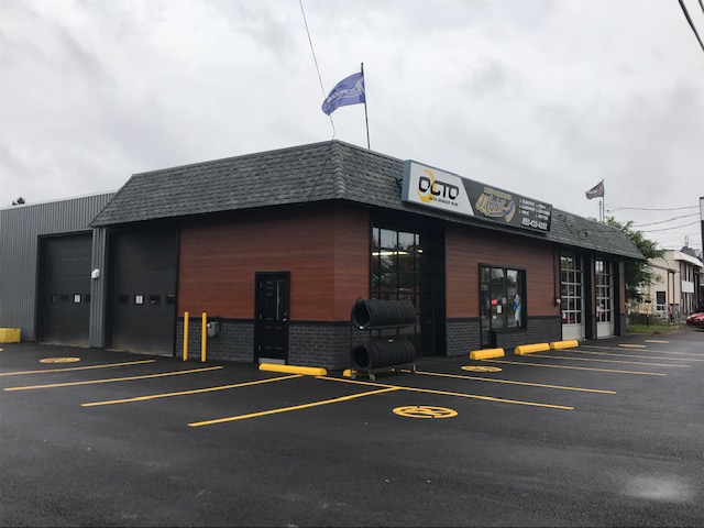 Tires & Muffler Auto Service Plus Corbeil inc./Octo | 2095 Rue Labelle, Saint-Jérôme, QC J7Y 1S7, Canada | Phone: (450) 432-4571