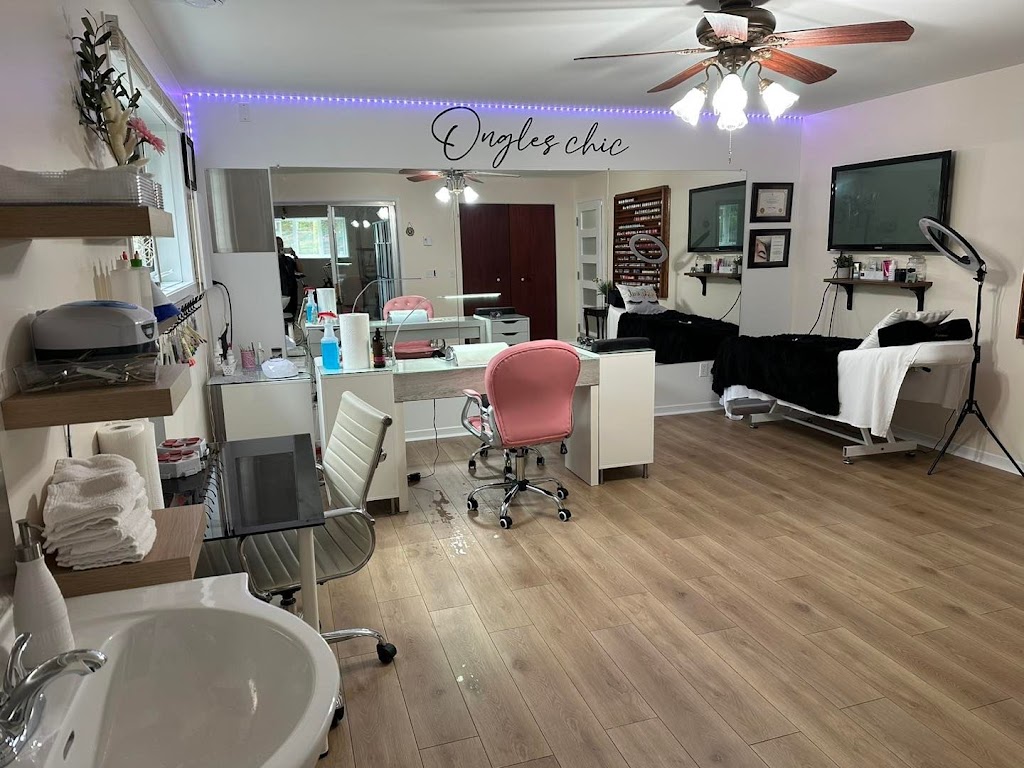 Chic Ongles | 6475 Rue Mailloux, La Prairie, QC J5R 0L1, Canada | Phone: (450) 676-9990