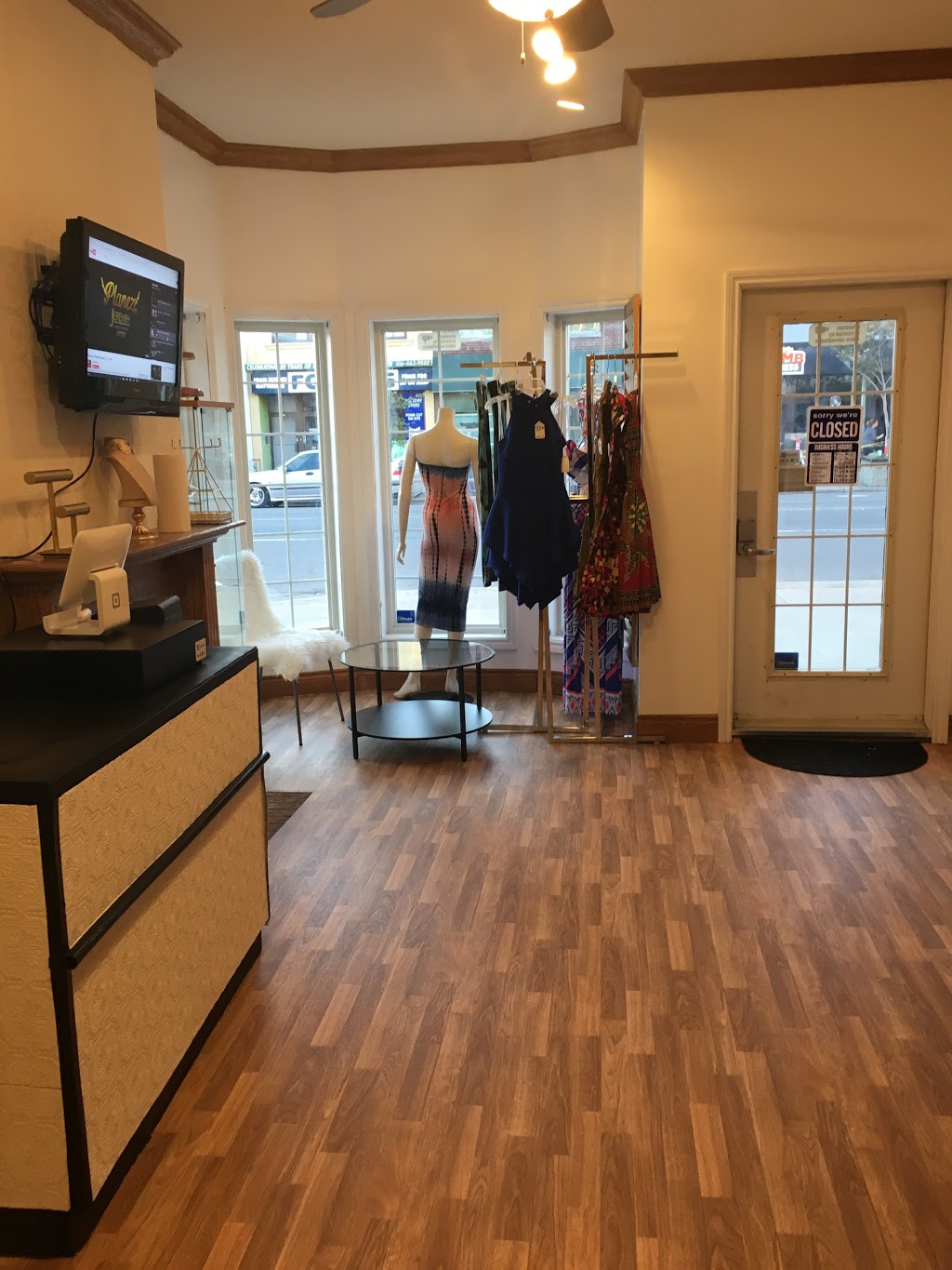 Black Giraffe Boutique | 1501 Danforth Ave, Toronto, ON M4J 5C3, Canada