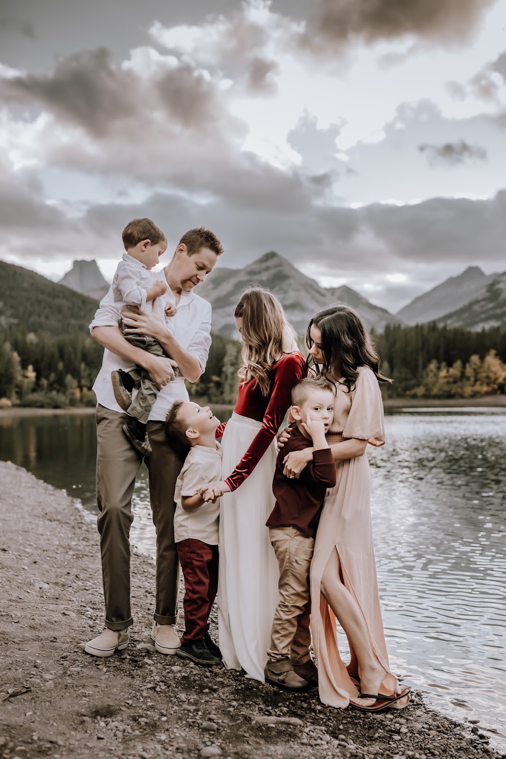 Dear Kim Photography | Wentworth Square SW, Calgary, AB T3H 0M5, Canada | Phone: (403) 618-3018