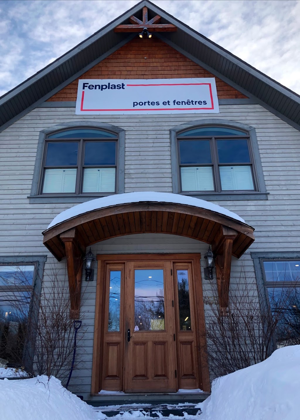 Fenplast - Portes et fenêtres Lac-Brome | 455 Chem. Knowlton, Knowlton, QC J0E 1V0, Canada | Phone: (450) 242-1680