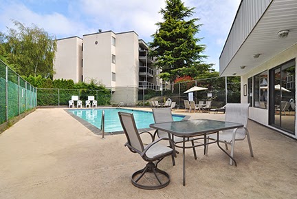 Fraser Place Apartments | 11675 Seventh Ave, Richmond, BC V7E 4X2, Canada | Phone: (604) 271-4012